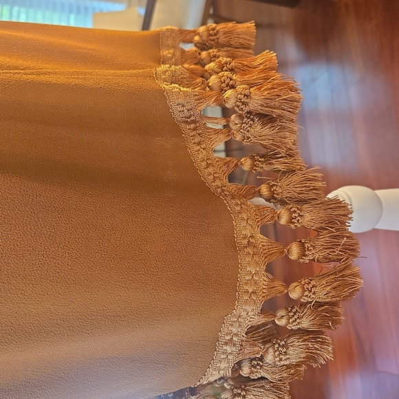 NWT REFORMATION Taurus Dress Sleeveless V Neck Plunge Tassled Toffee XS - Picture 6 of 9